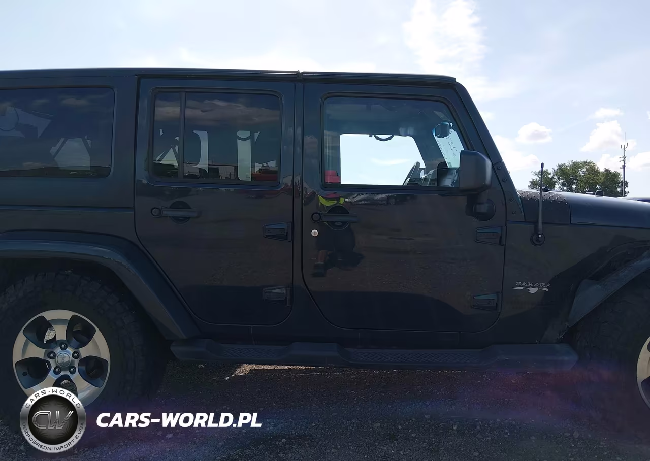 2016 Jeep Wrangler Unlimited Sahara VIN:1C4BJWEG6GL298626 - 14