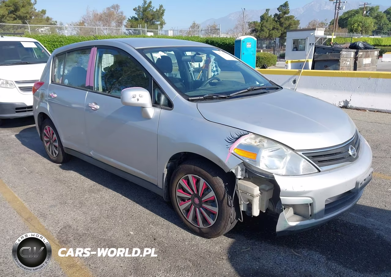 2010 Nissan Versa 1.8S