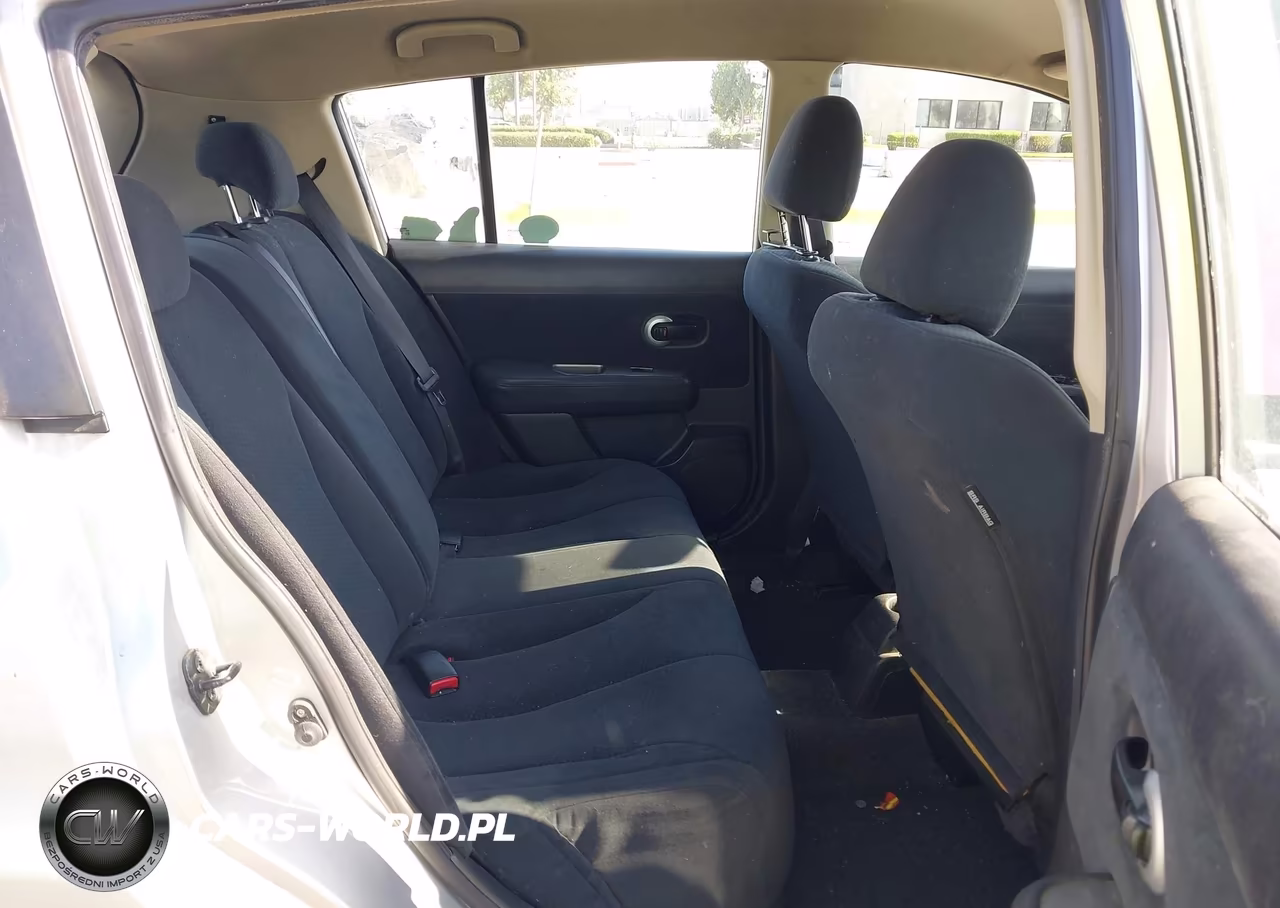 2010 Nissan Versa 1.8S VIN:3N1BC1CP1AL441769 - 8
