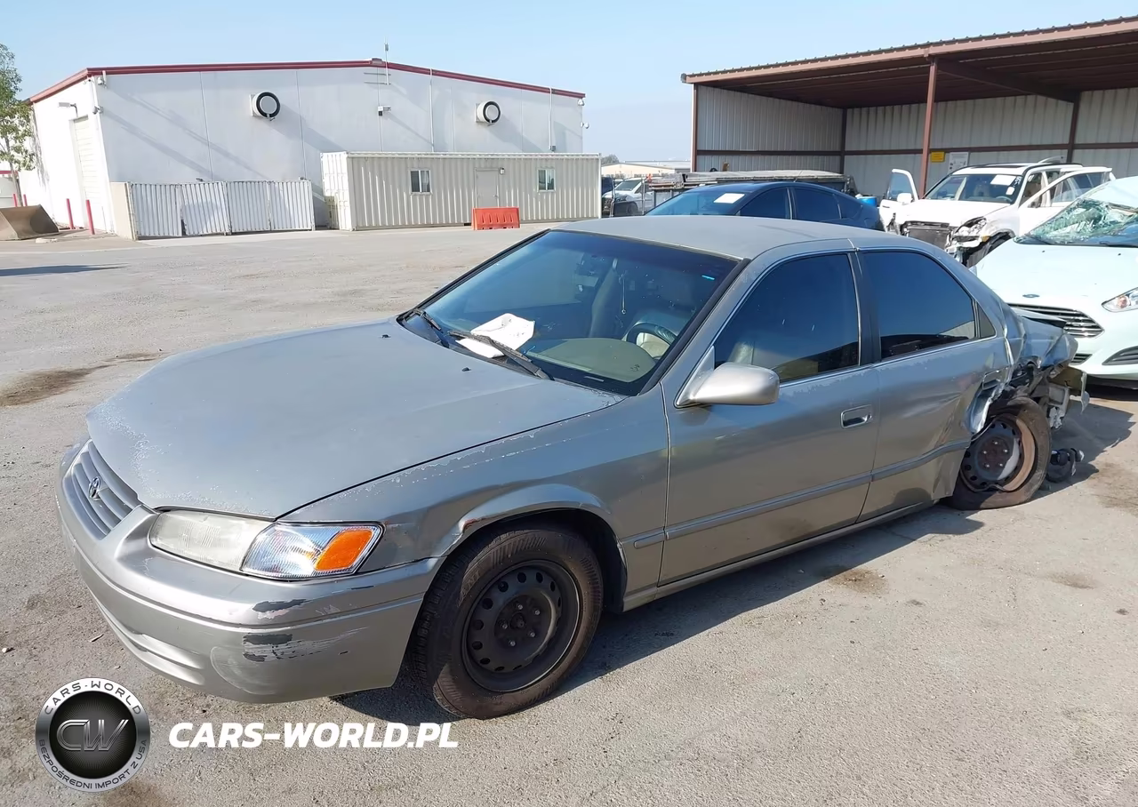 1998 Toyota Camry Le VIN:JT2BG22K3W0203190 - 2