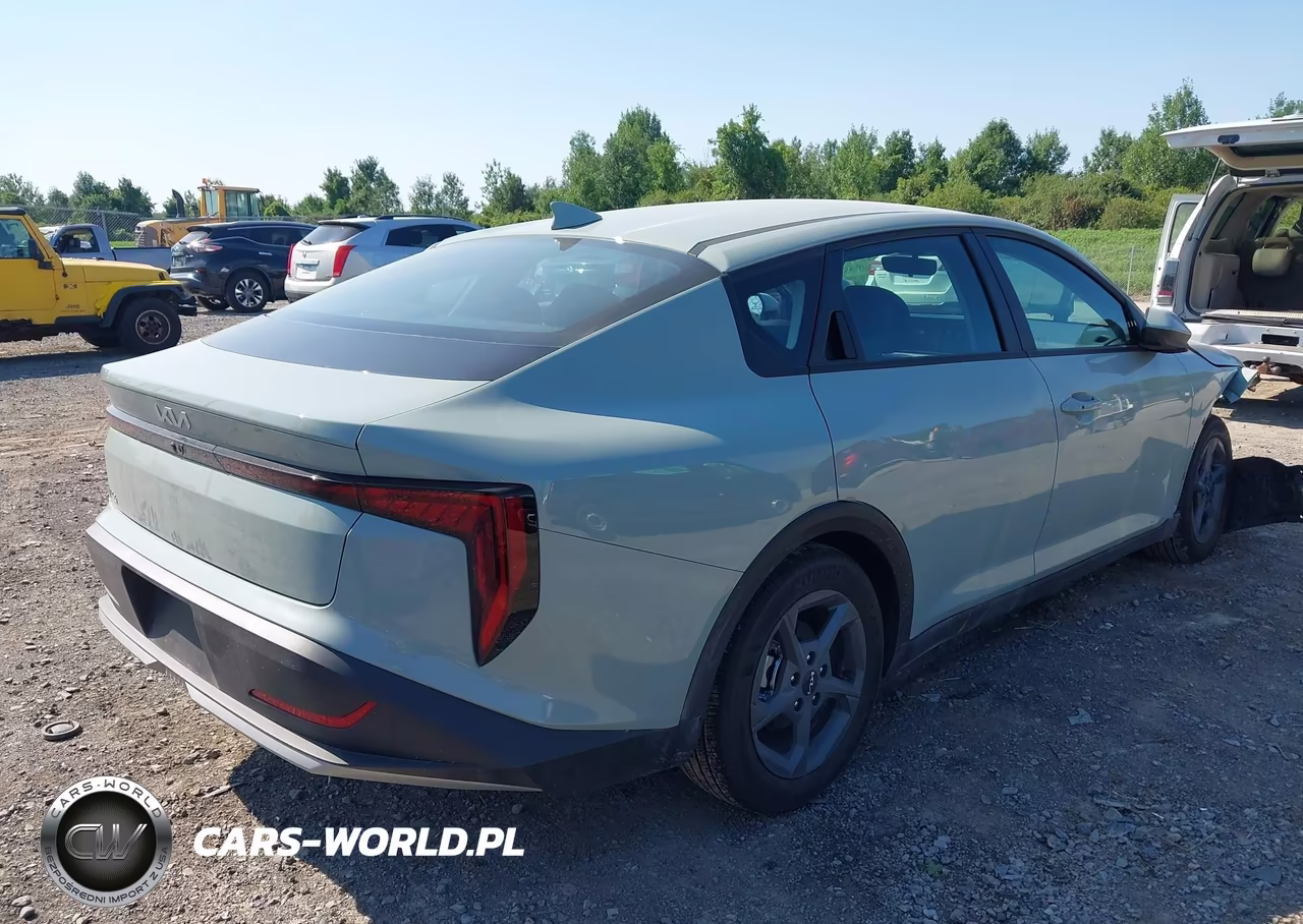 2026 Kia K4 Lxs VIN:3KPFT4DE3TE330418 - 4
