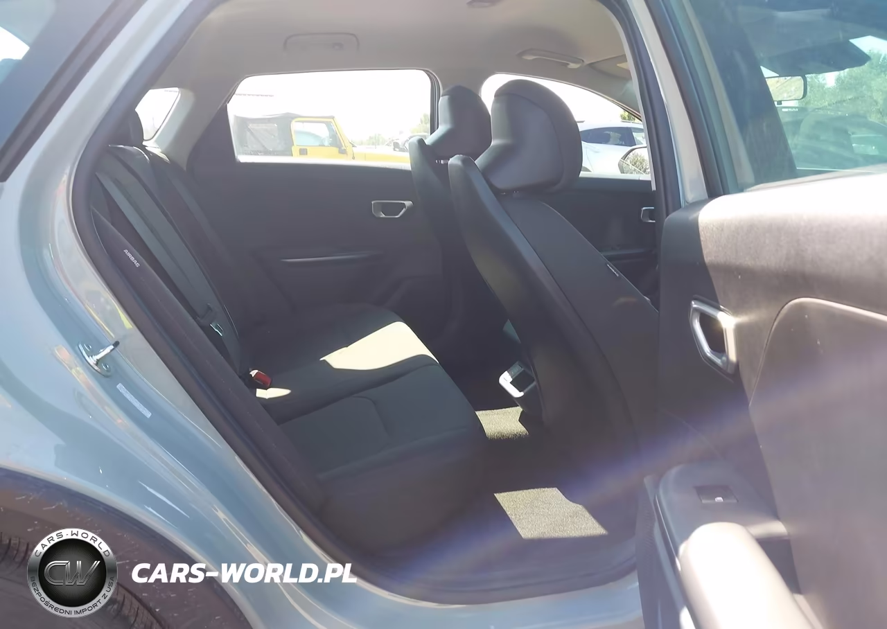 2026 Kia K4 Lxs VIN:3KPFT4DE3TE330418 - 8