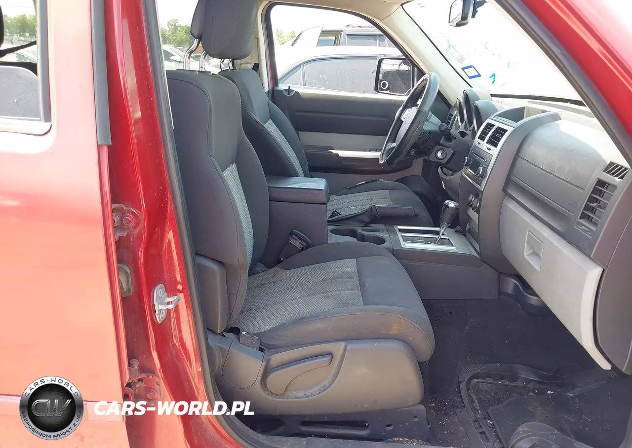 2010 Dodge Nitro Sxt VIN:1D4PT5GK7AW106702 - 5
