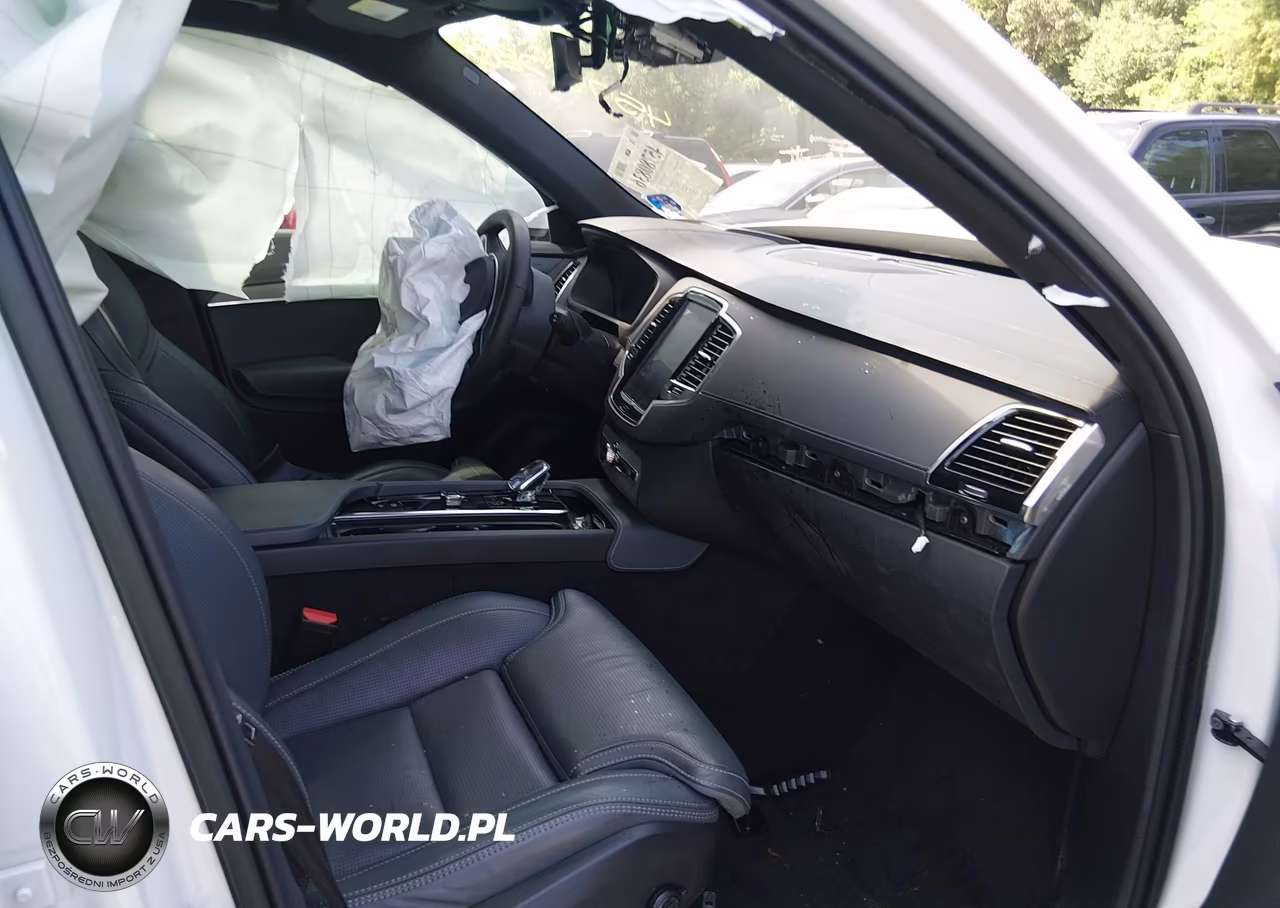 2023 Volvo Xc90 Recharge Plug-In Hybrid T8 Ultimate Bright Theme 7-Seater VIN:YV4H60CA0P1982846 - 5