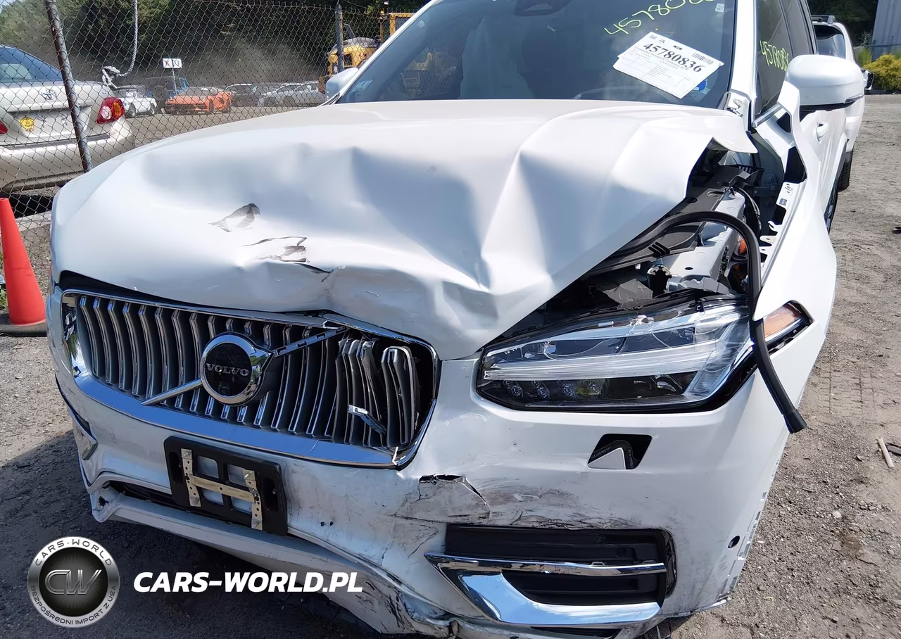 2023 Volvo Xc90 Recharge Plug-In Hybrid T8 Ultimate Bright Theme 7-Seater VIN:YV4H60CA0P1982846 - 6