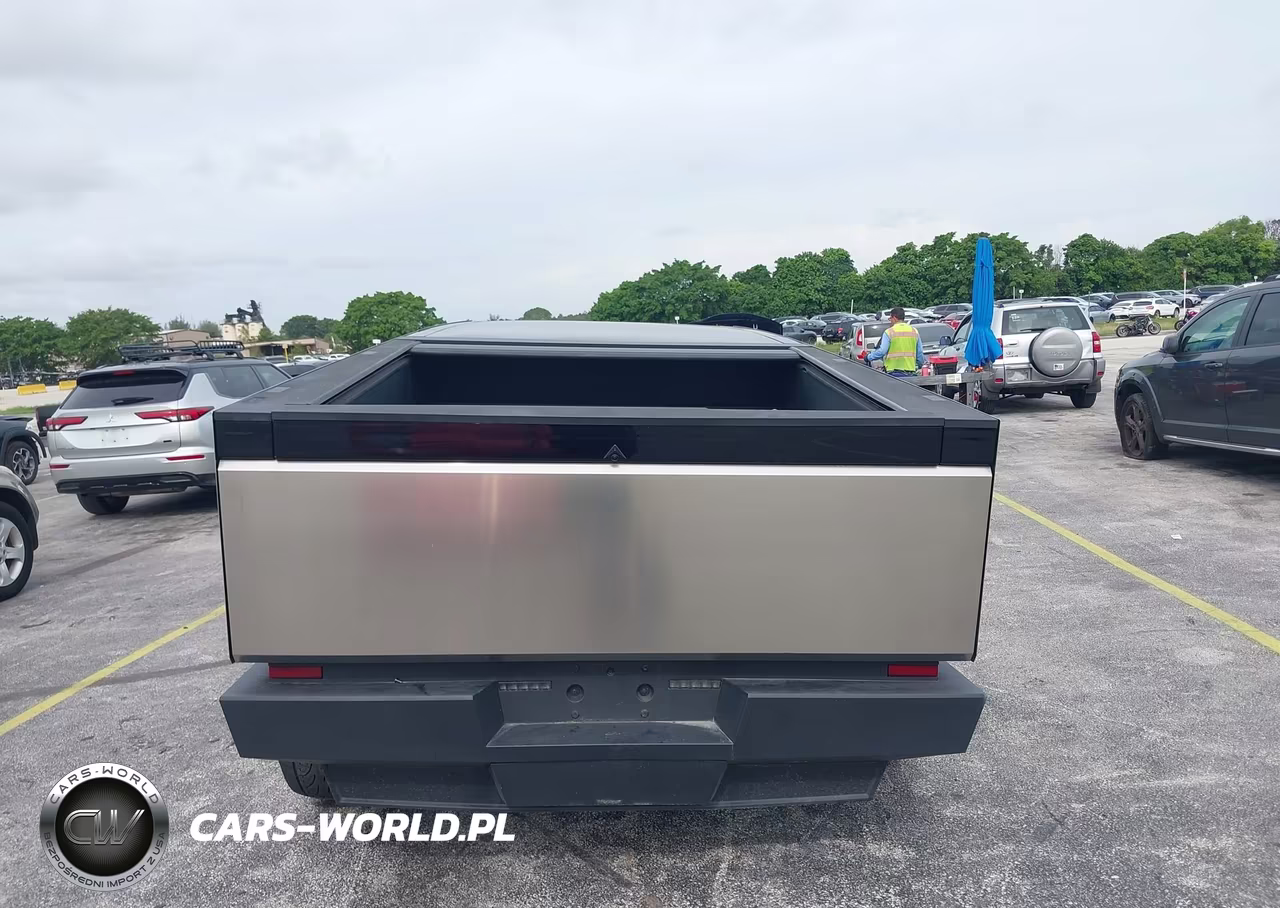 2025 Tesla Cybertruck Cyberbeast VIN:7G2CEHEE0SA061686 - 16