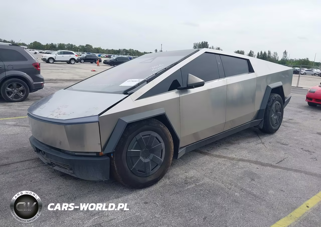 2025 Tesla Cybertruck Cyberbeast VIN:7G2CEHEE0SA061686 - 2