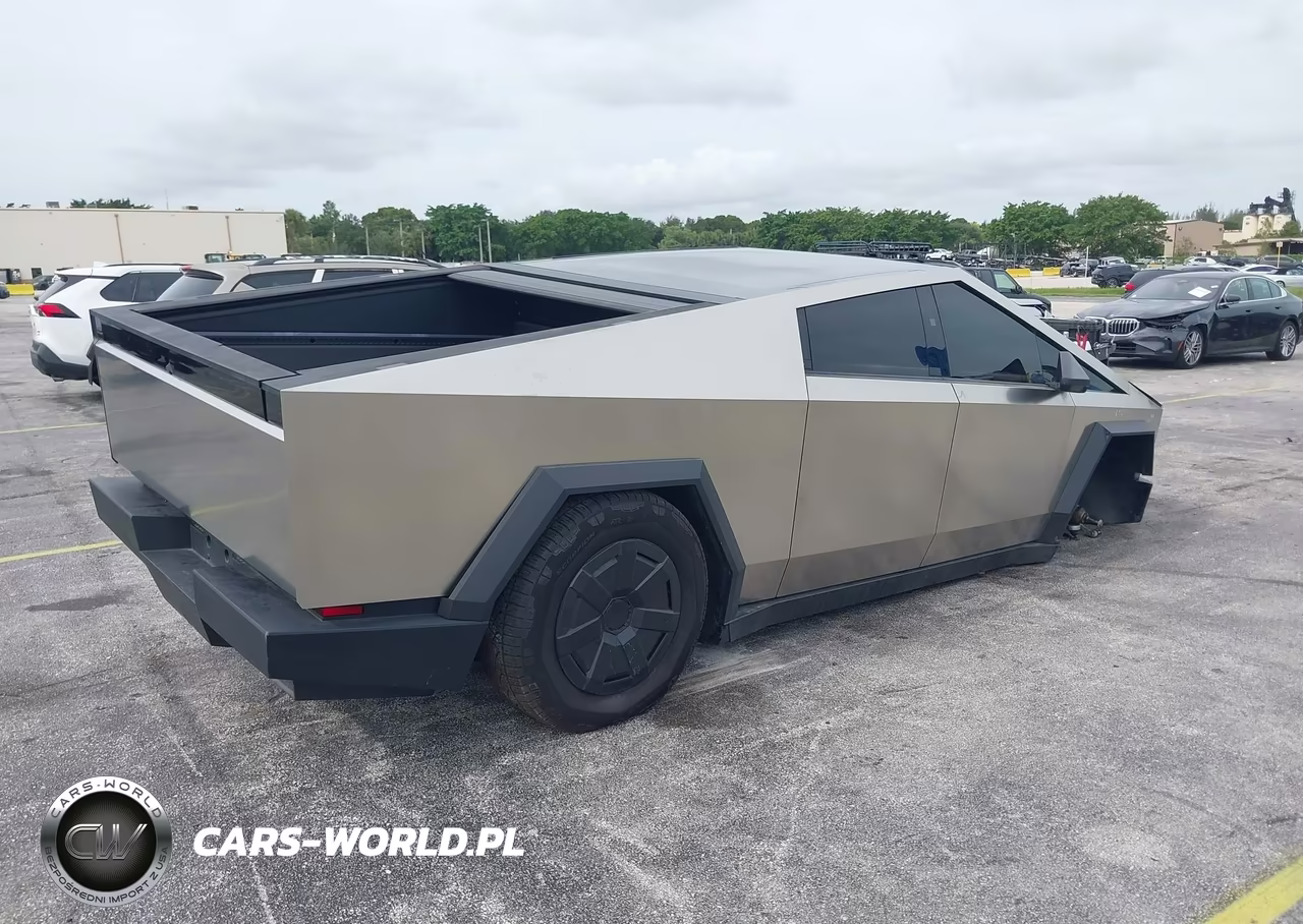 2025 Tesla Cybertruck Cyberbeast VIN:7G2CEHEE0SA061686 - 4