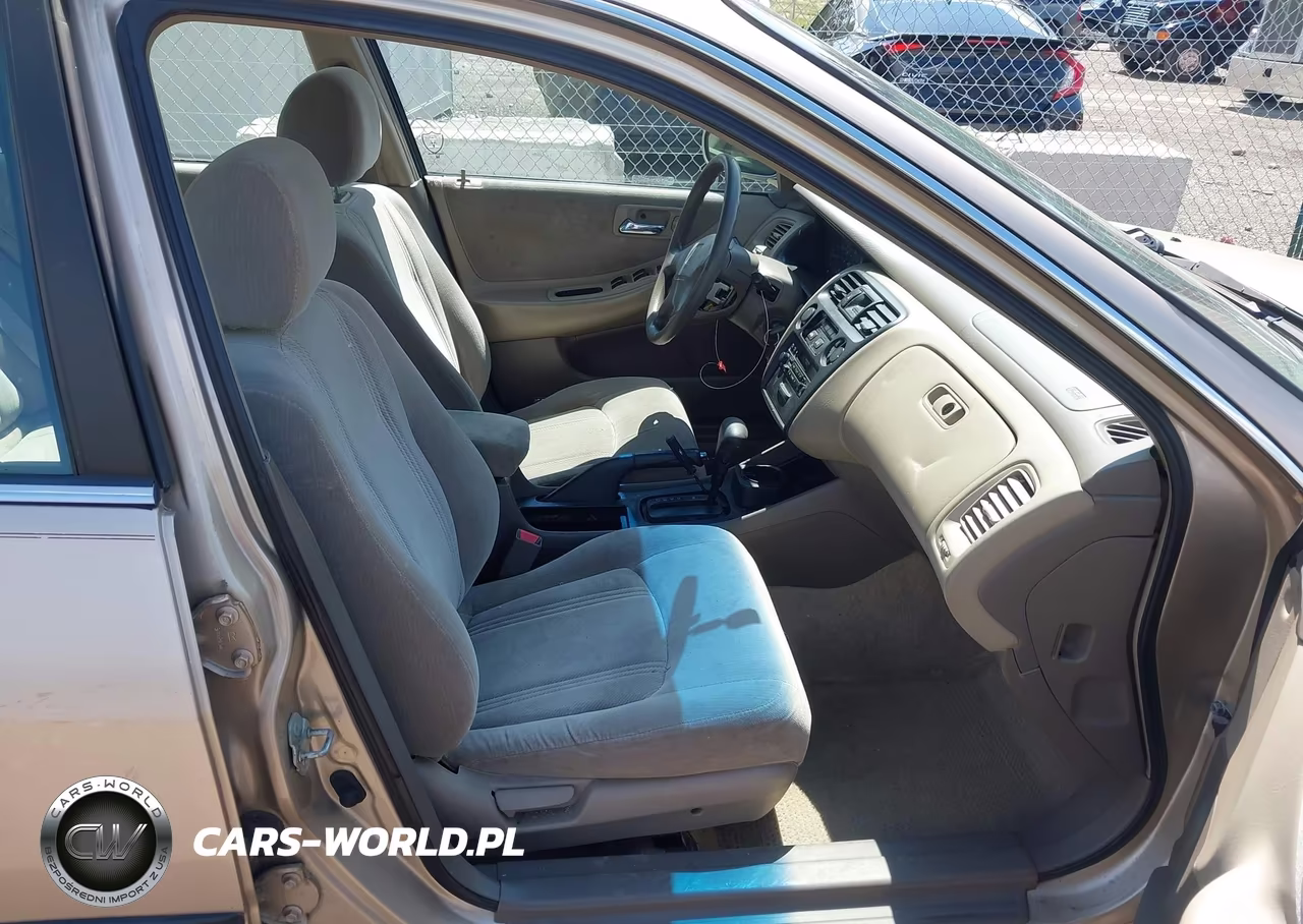 2000 Honda Accord 2.3 Lx VIN:1HGCG5643YA153091 - 5