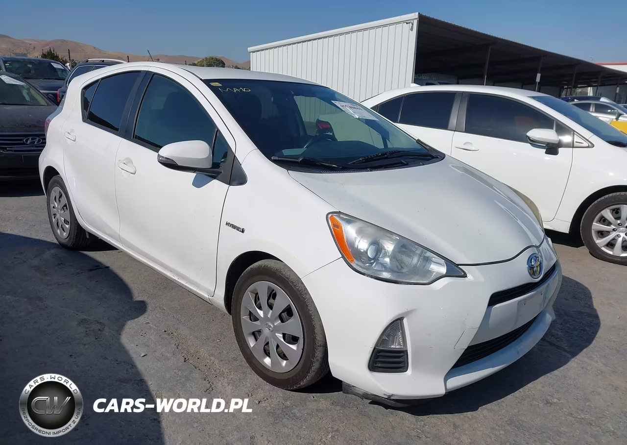 2012 Toyota Prius C Three – zdjęcie 1 z 16