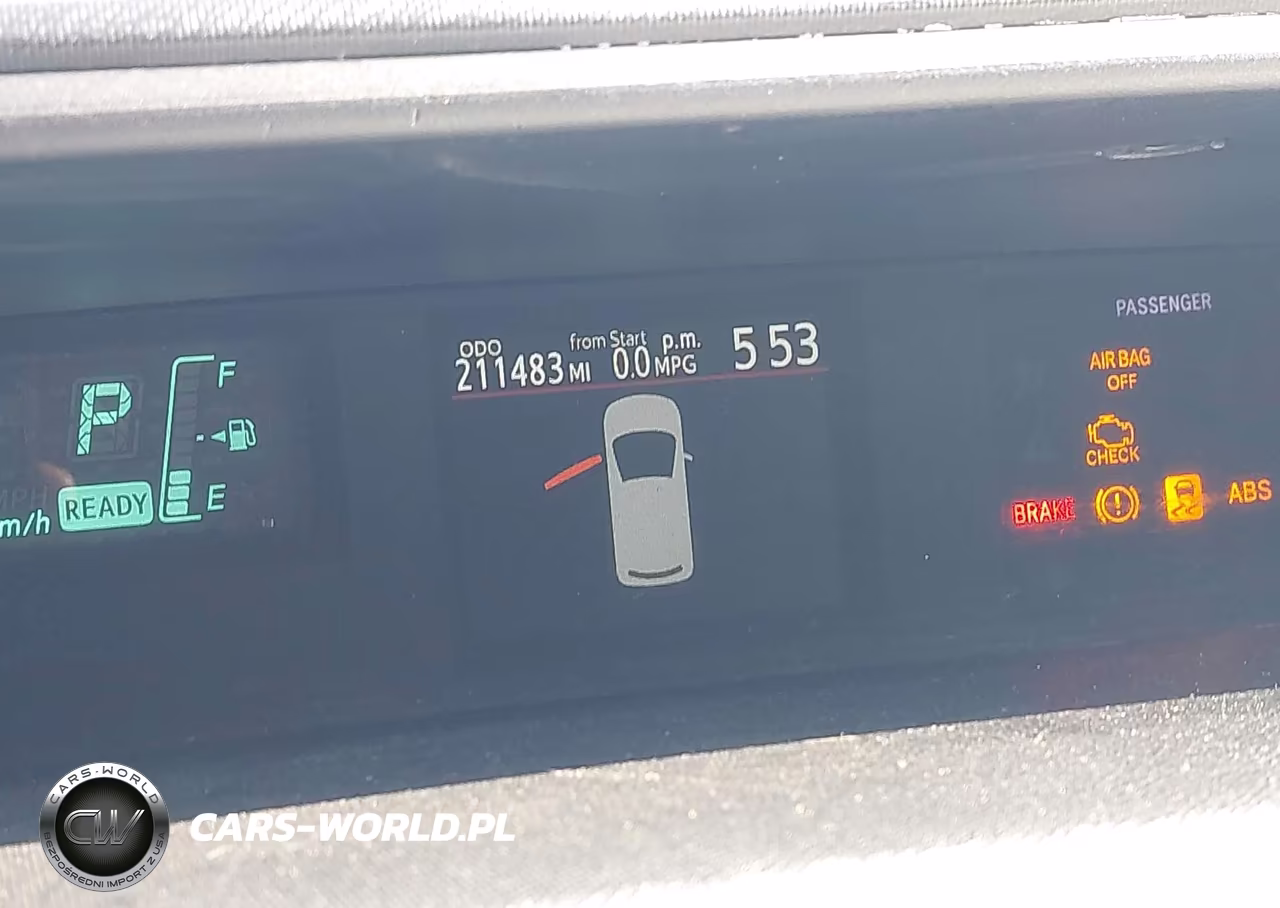 2012 Toyota Prius C Three VIN:JTDKDTB33C1501890 - 15