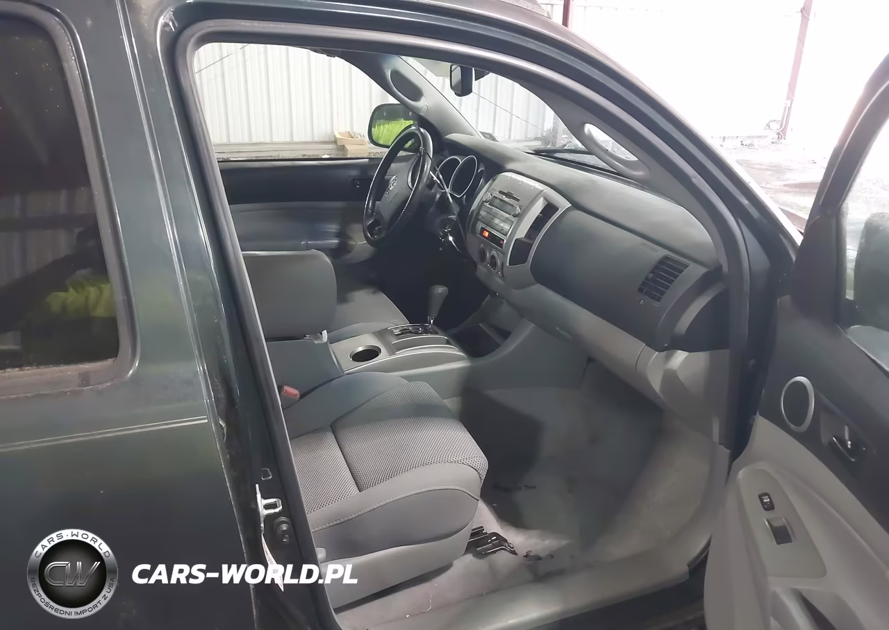 2010 Toyota Tacoma Prerunner V6 VIN:5TEKU4HN1AZ723183 - 5