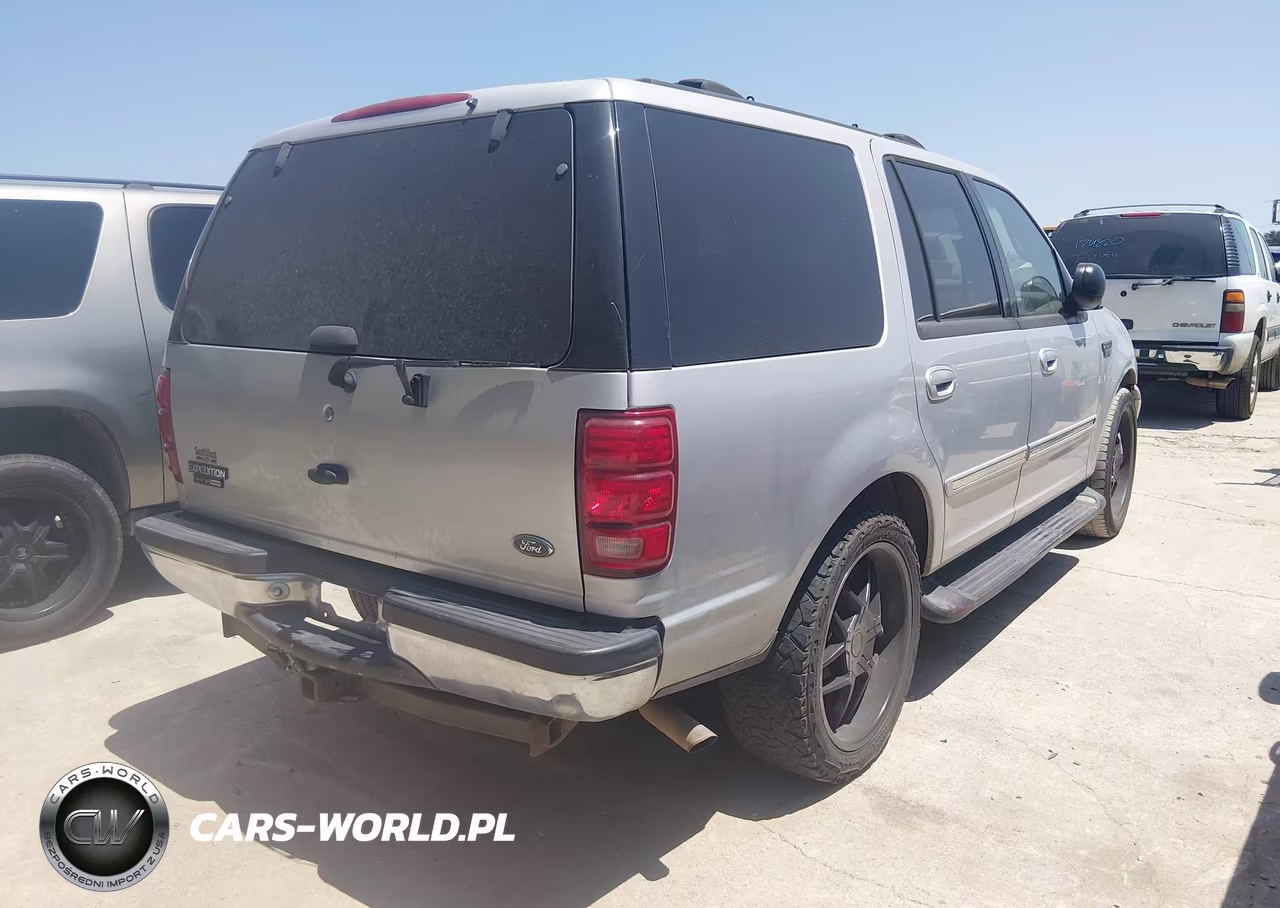 2001 Ford Expedition Xlt VIN:1FMRU15L61LA26540 - 4
