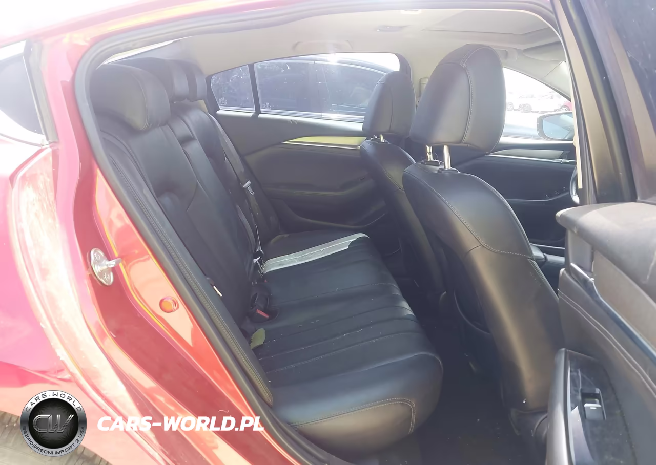 2018 Mazda Mazda6 Touring VIN:JM1GL1VM4J1317637 - 8