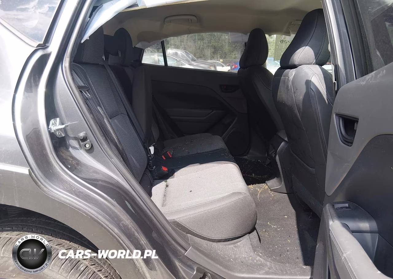 2024 Subaru Crosstrek Premium VIN:JF2GUADC0RH851289 - 8