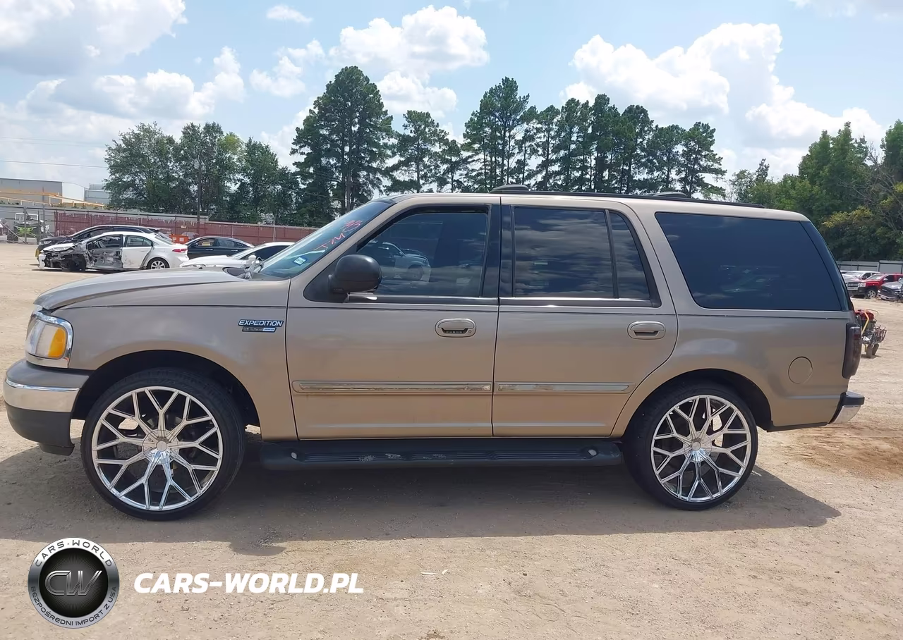 2002 Ford Expedition Xlt VIN:1FMRU15W62LA79878 - 14