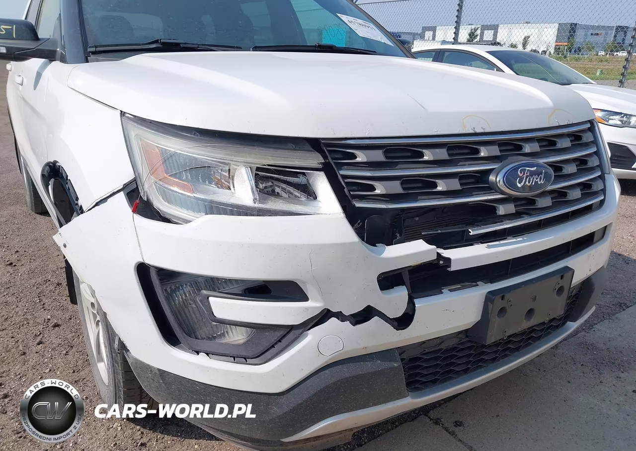2017 Ford Explorer Xlt VIN:1FM5K8D82HGD65762 - 6