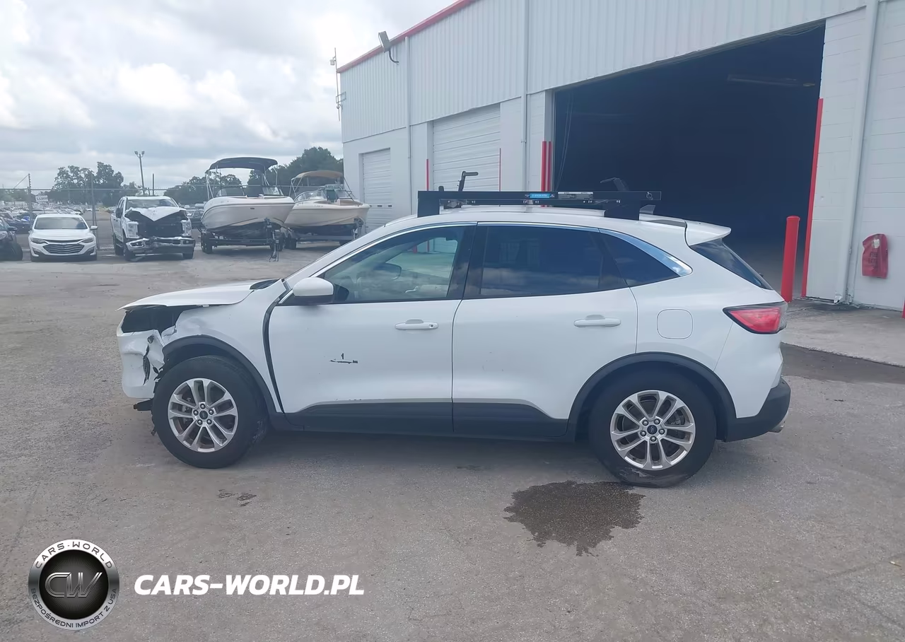2020 Ford Escape Se VIN:1FMCU0G61LUB74017 - 15