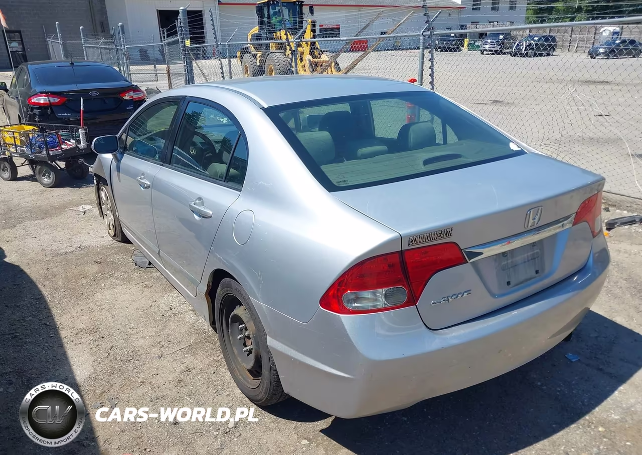 2010 Honda Civic Lx VIN:2HGFA1F51AH584830 - 3