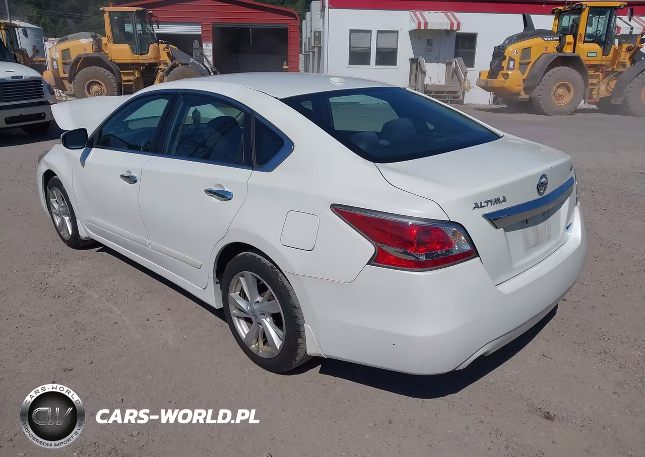 2014 Nissan Altima 2.5-S-Sv-Sl VIN:1N4AL3AP4EC105581 - 3