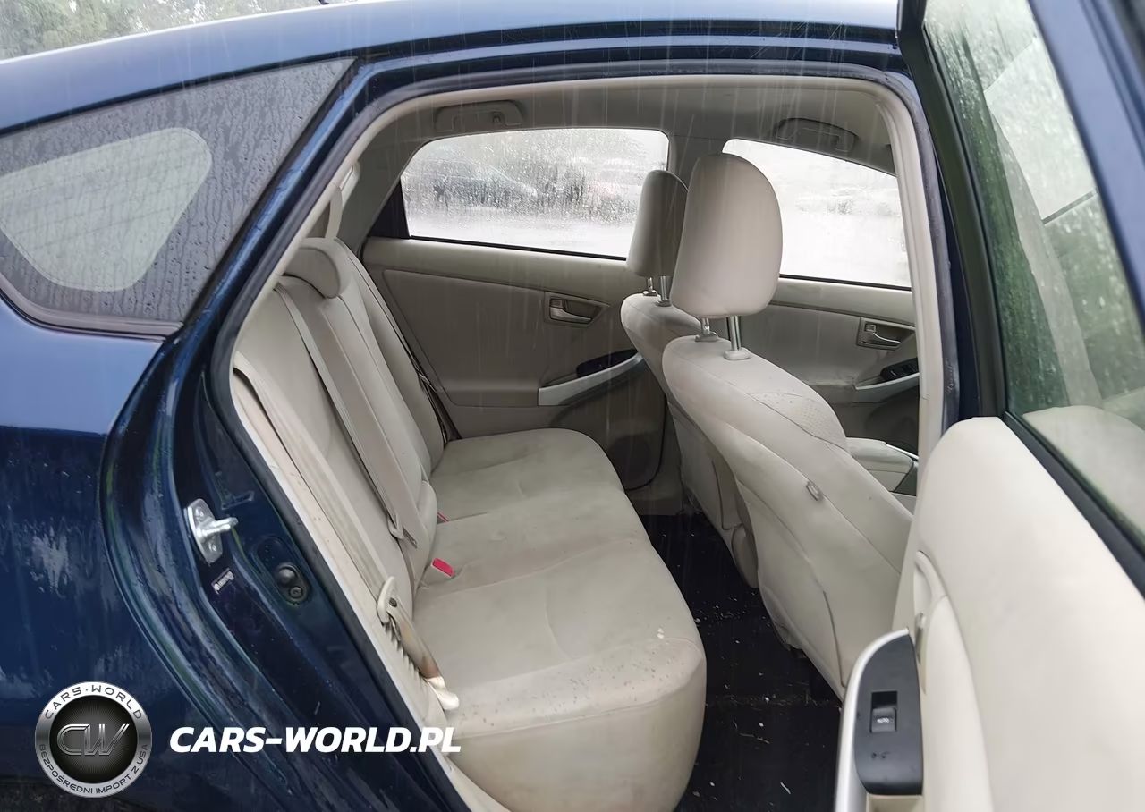 2012 Toyota Prius Two VIN:JTDKN3DU9C1560705 - 8