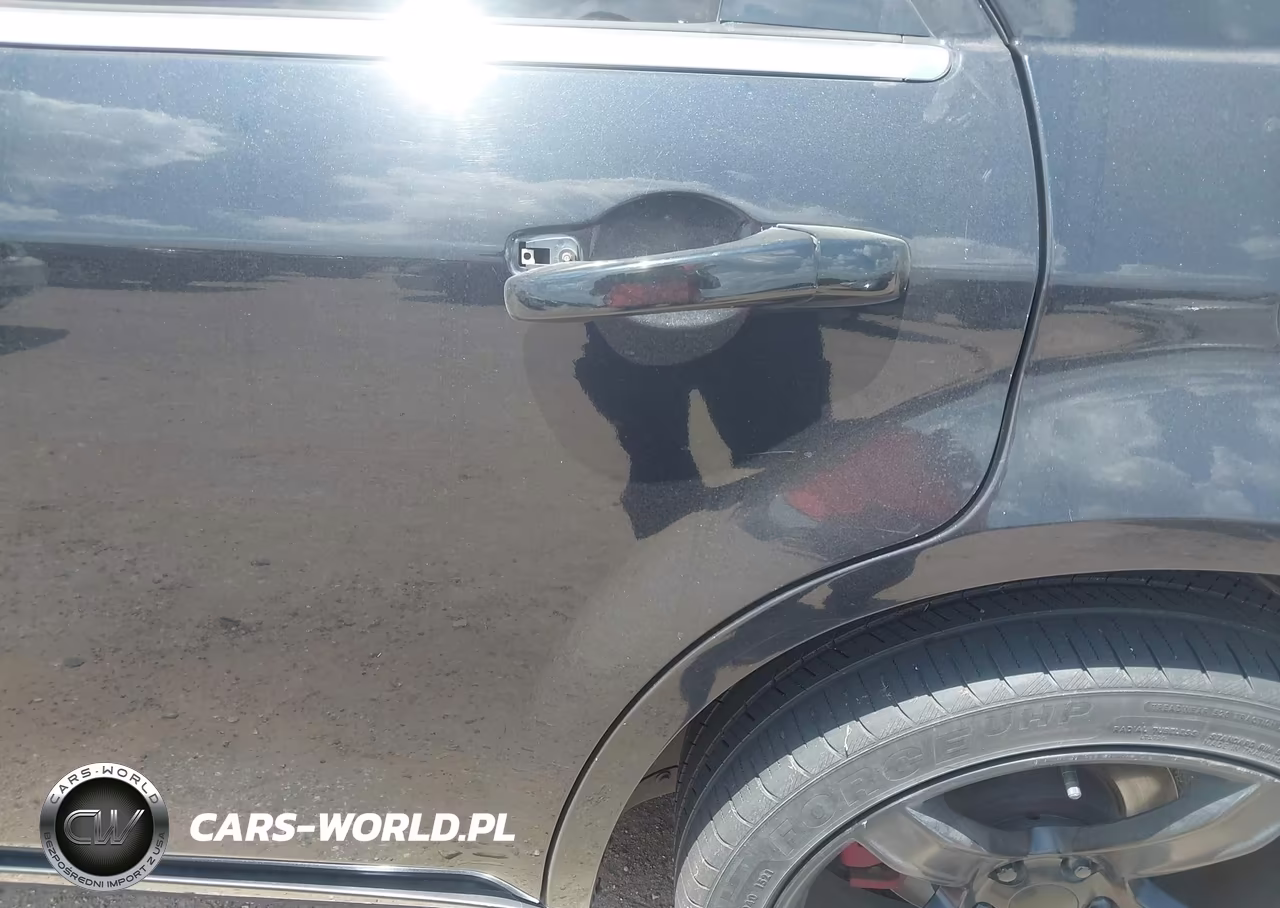 2010 Chrysler 300 Touring VIN:2C3CA4CD1AH328450 - 12