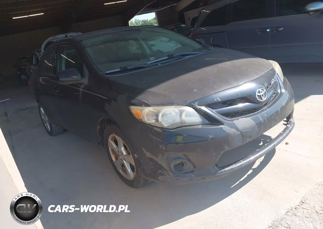 2013 Toyota Corolla S – zdjęcie 1 z 17