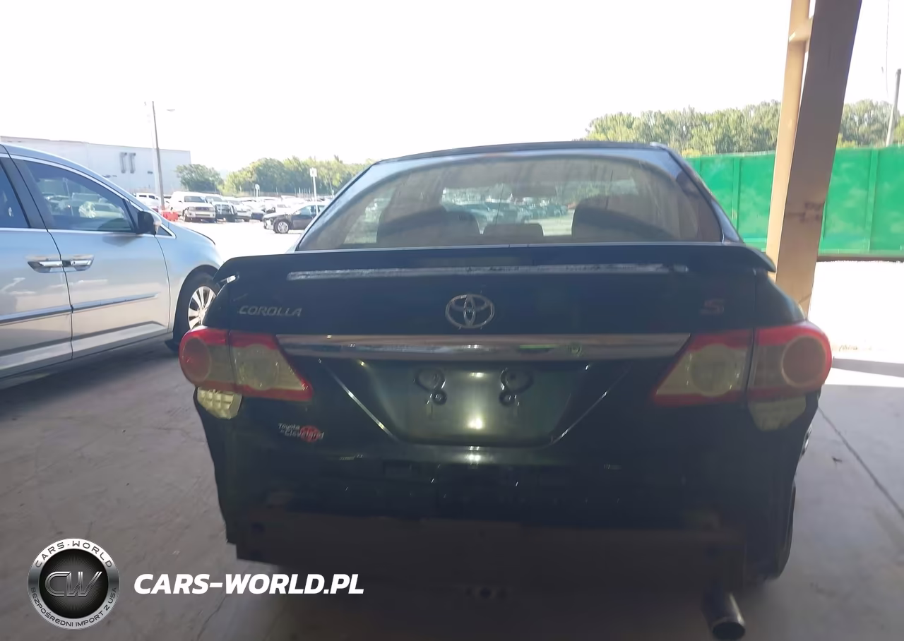 2013 Toyota Corolla S VIN:2T1BU4EE1DC981914 - 17