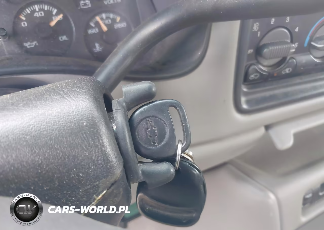 2000 Chevrolet Silverado 1500 Lt VIN:1GCEK19T4YZ180528 - 11