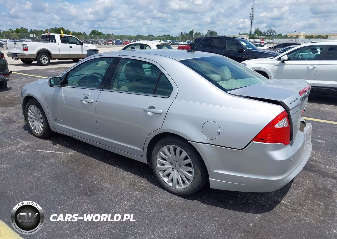2012 Ford Fusion Hybrid VIN:3FADP0L36CR245821 - 3