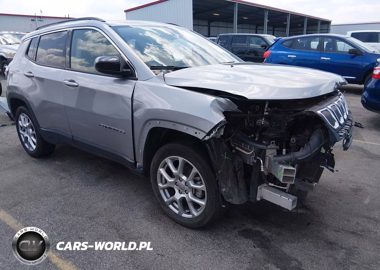 2022 Jeep Compass Latitude Lux 4X4