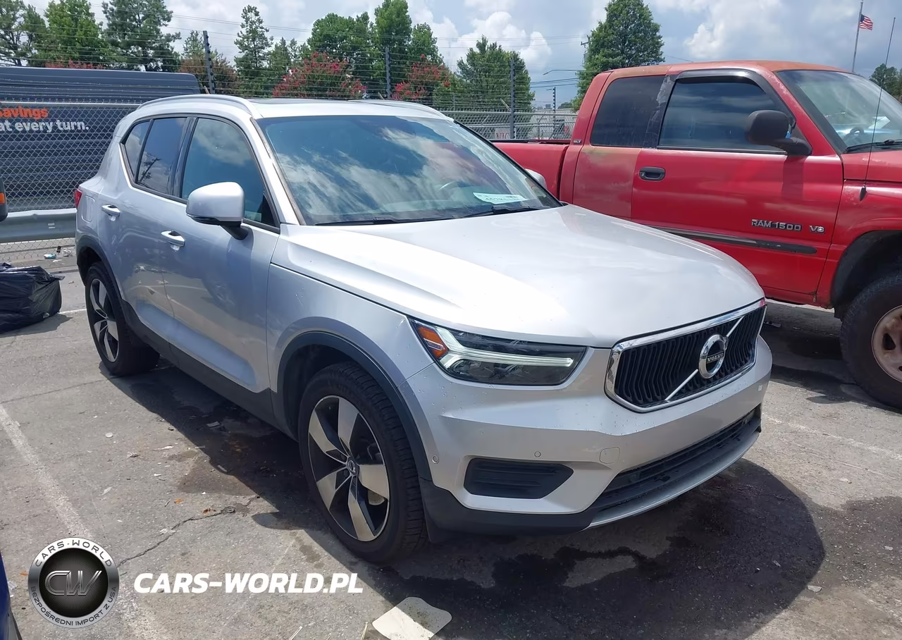 2019 Volvo Xc40 T5 Momentum