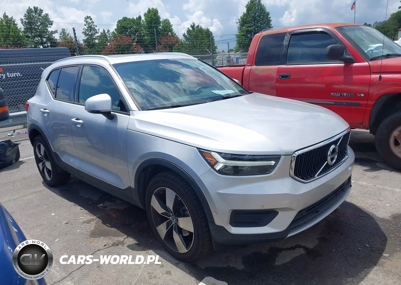 2019 Volvo Xc40 T5 Momentum VIN:YV4162UK5K2133643 - 13