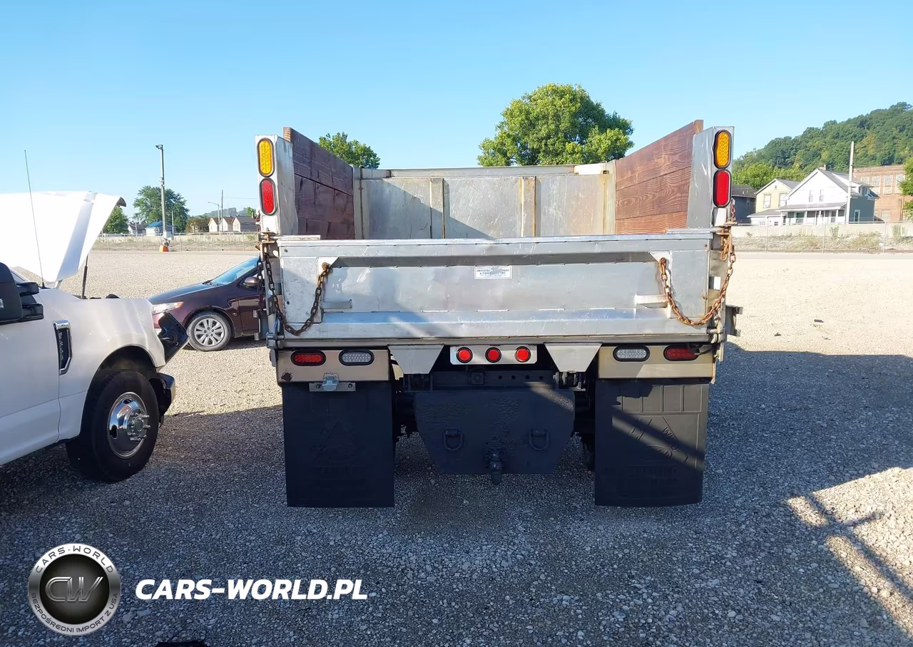 2014 Ford F-550 Chassis Xl VIN:1FDUF5HT9EEB67085 - 17
