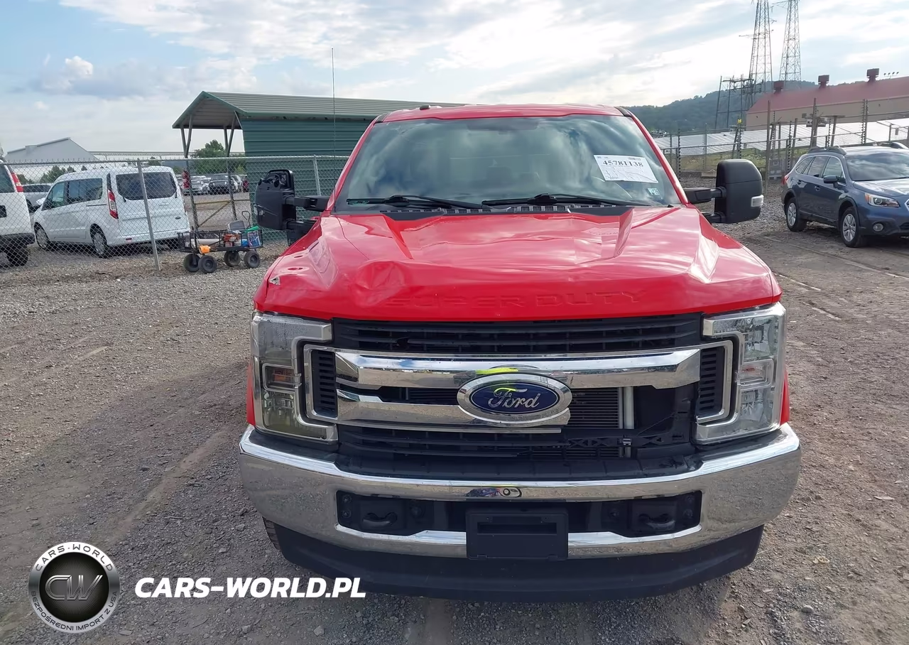 2018 Ford F-250 Xlt VIN:1FT7X2B67JEB36962 - 13