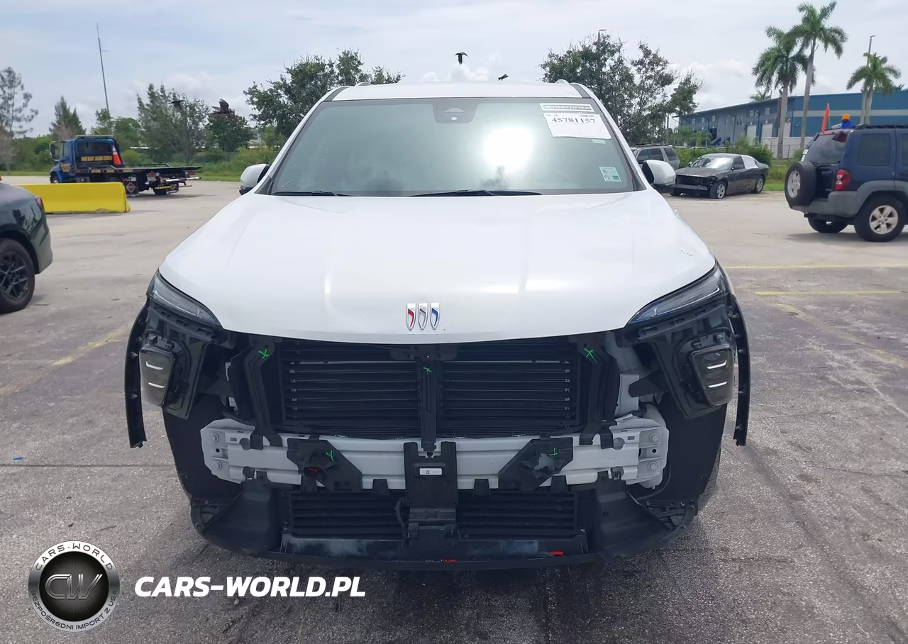 2025 Buick Enclave Preferred Fwd VIN:5GAERARS2SJ172261 - 13