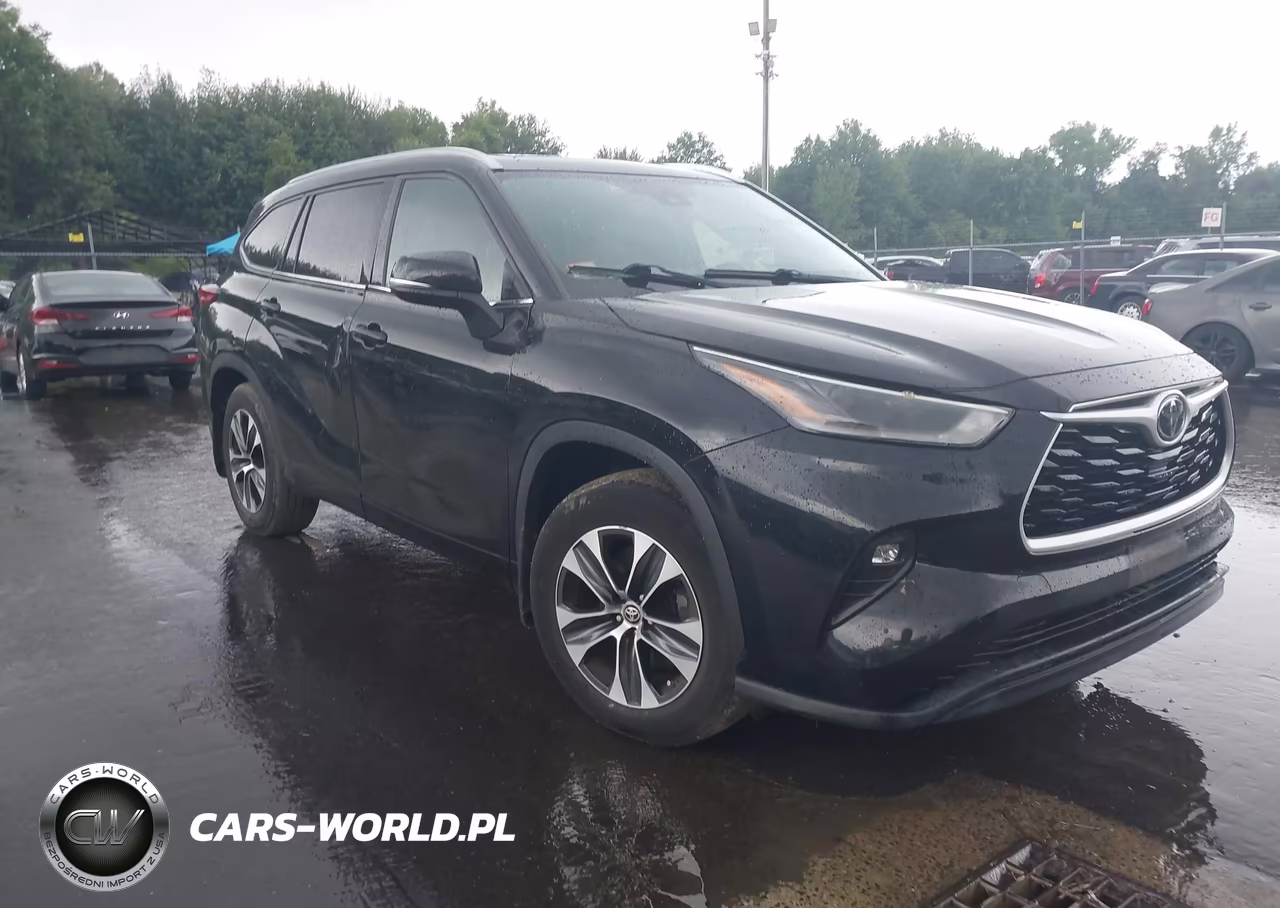 2021 Toyota Highlander Xle
