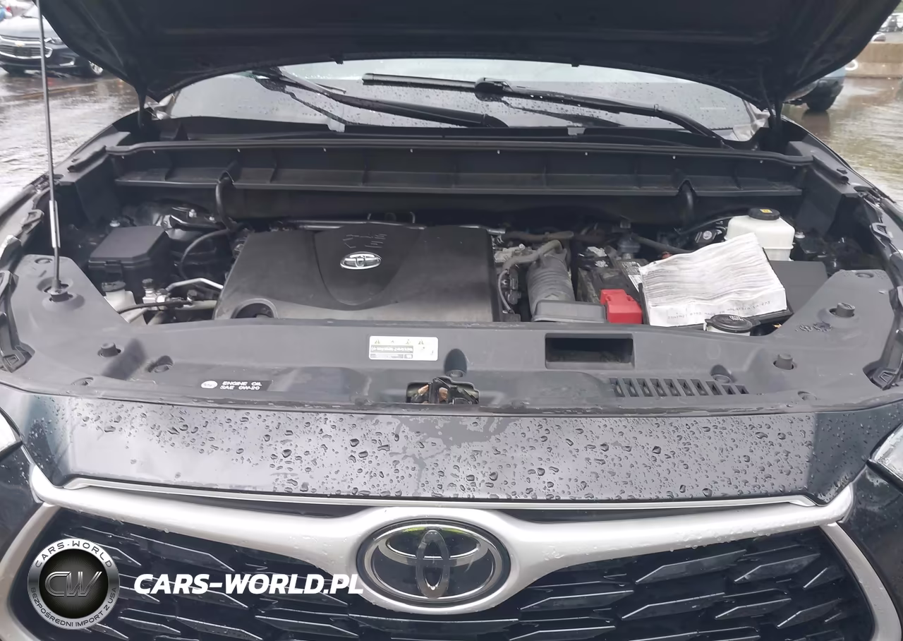 2021 Toyota Highlander Xle VIN:5TDGZRBH0MS101036 - 10