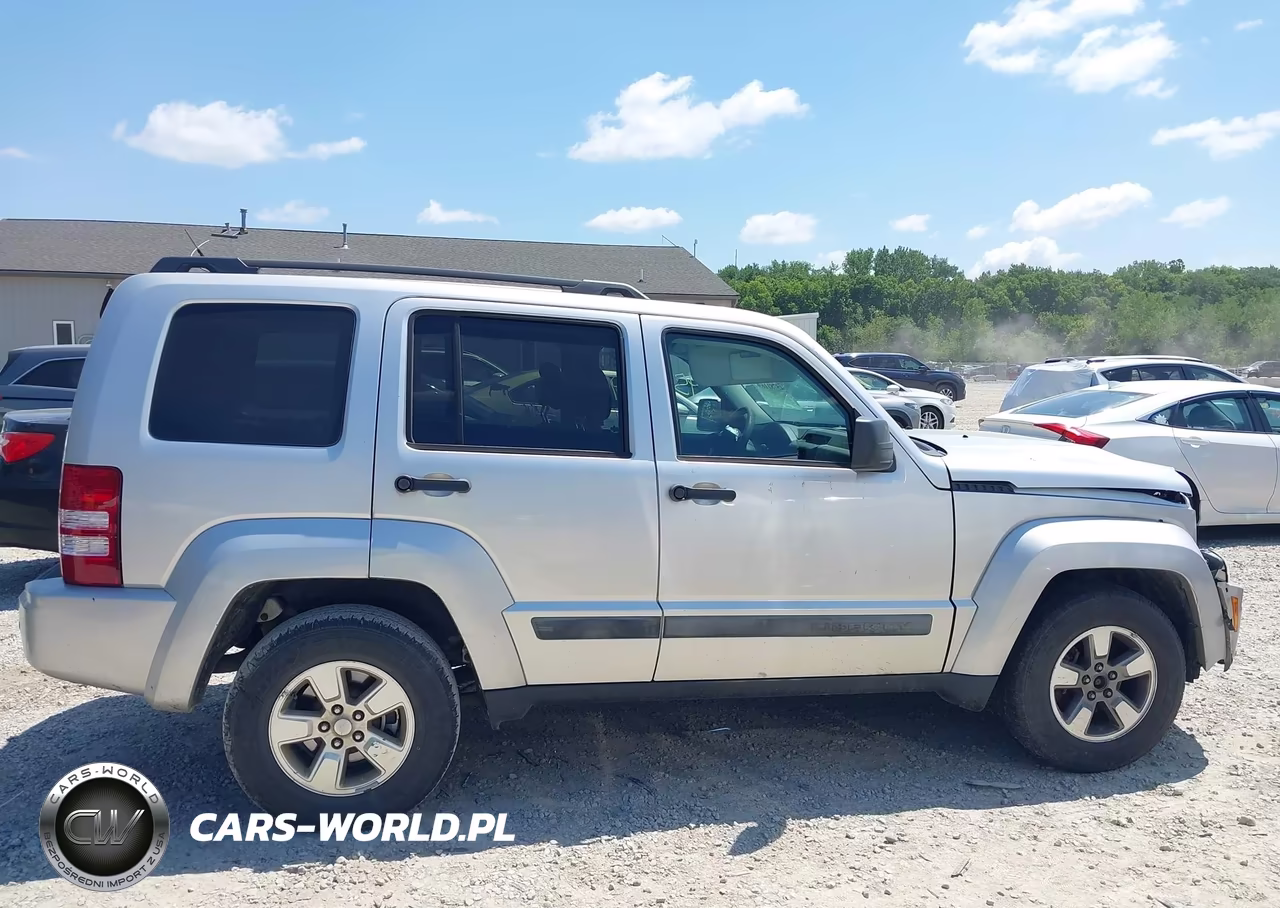 2010 Jeep Liberty Sport VIN:1J4PN2GK7AW167435 - 14