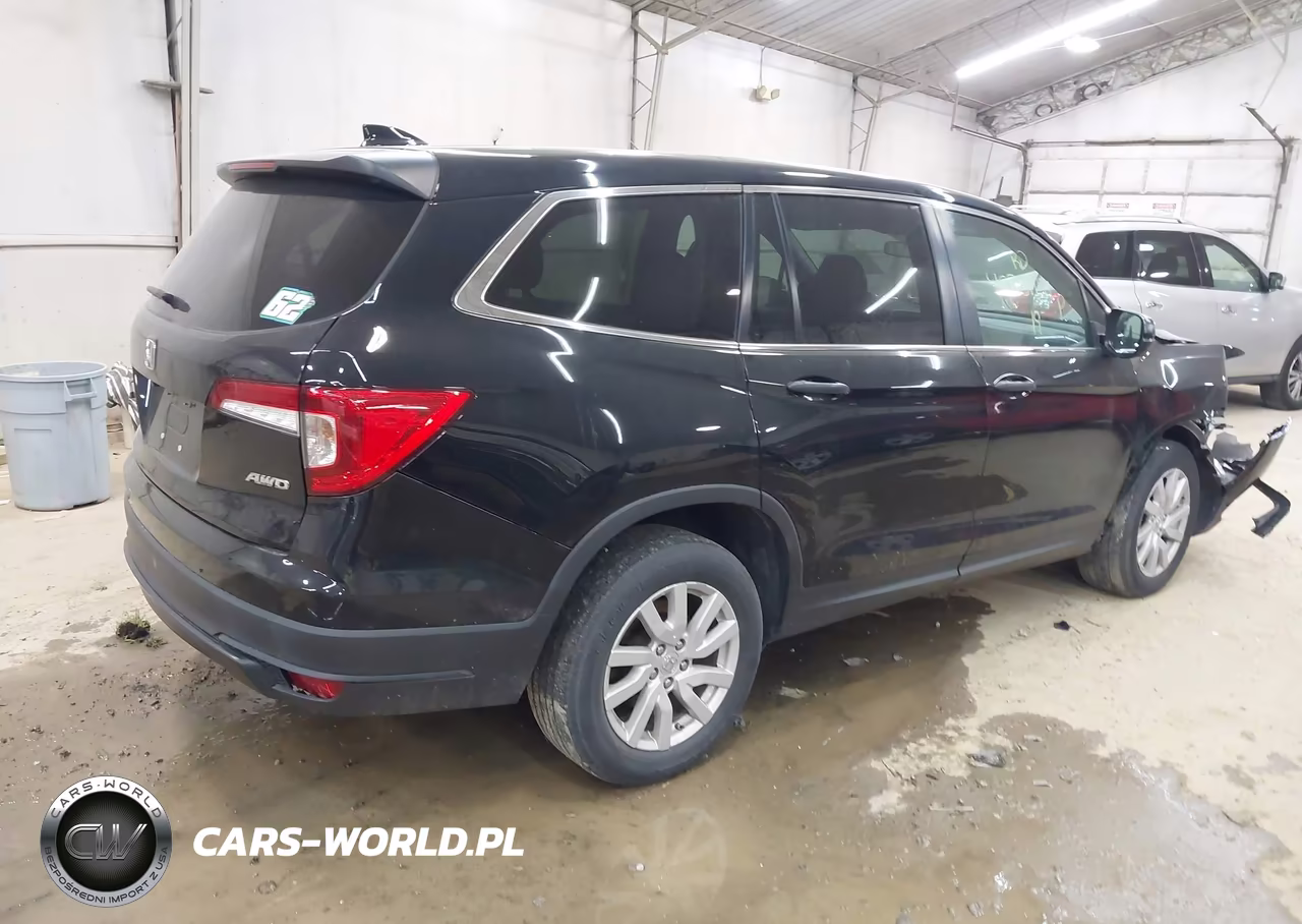 2019 Honda Pilot Lx VIN:5FNYF6H11KB068216 - 4
