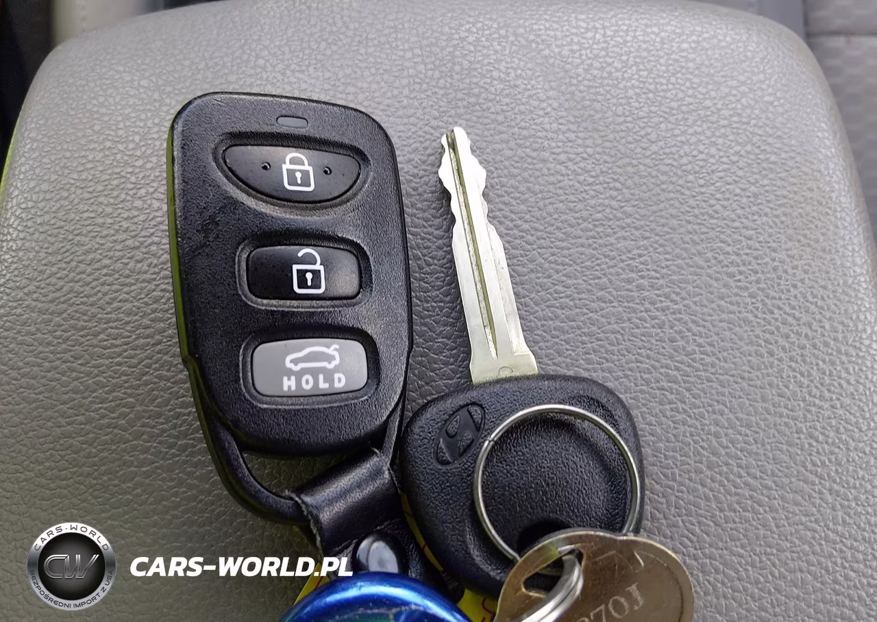 2019 Hyundai Elantra Se VIN:5NPD74LFXKH497469 - 11