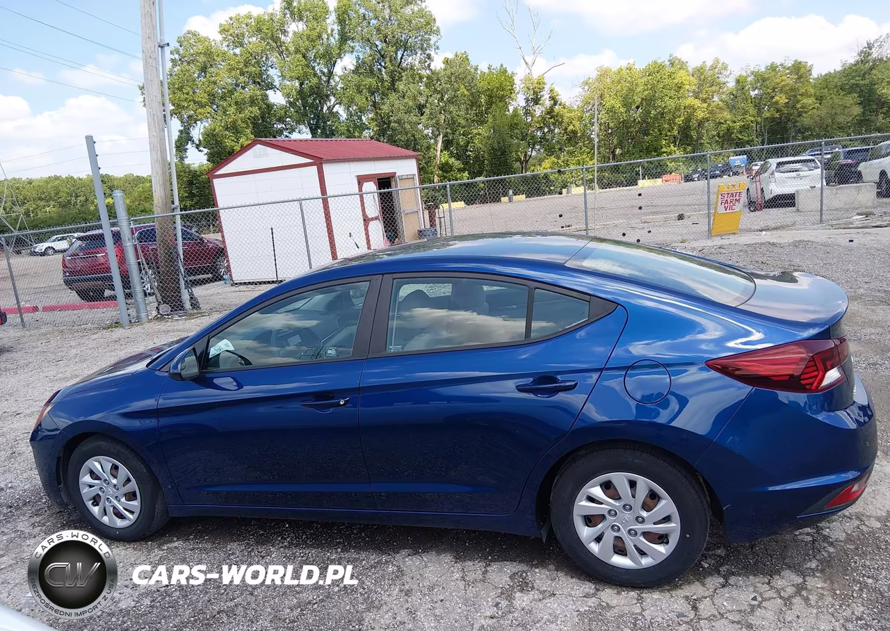 2019 Hyundai Elantra Se VIN:5NPD74LFXKH497469 - 14