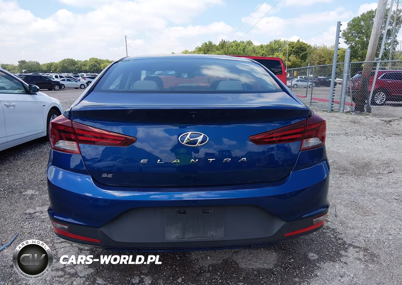2019 Hyundai Elantra Se VIN:5NPD74LFXKH497469 - 16