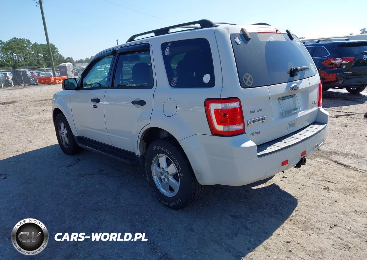 2011 Ford Escape Xlt VIN:1FMCU9DG5BKA36217 - 3