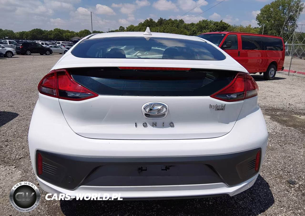 2020 Hyundai Ioniq Hybrid Blue VIN:KMHC65LC3LU231370 - 16