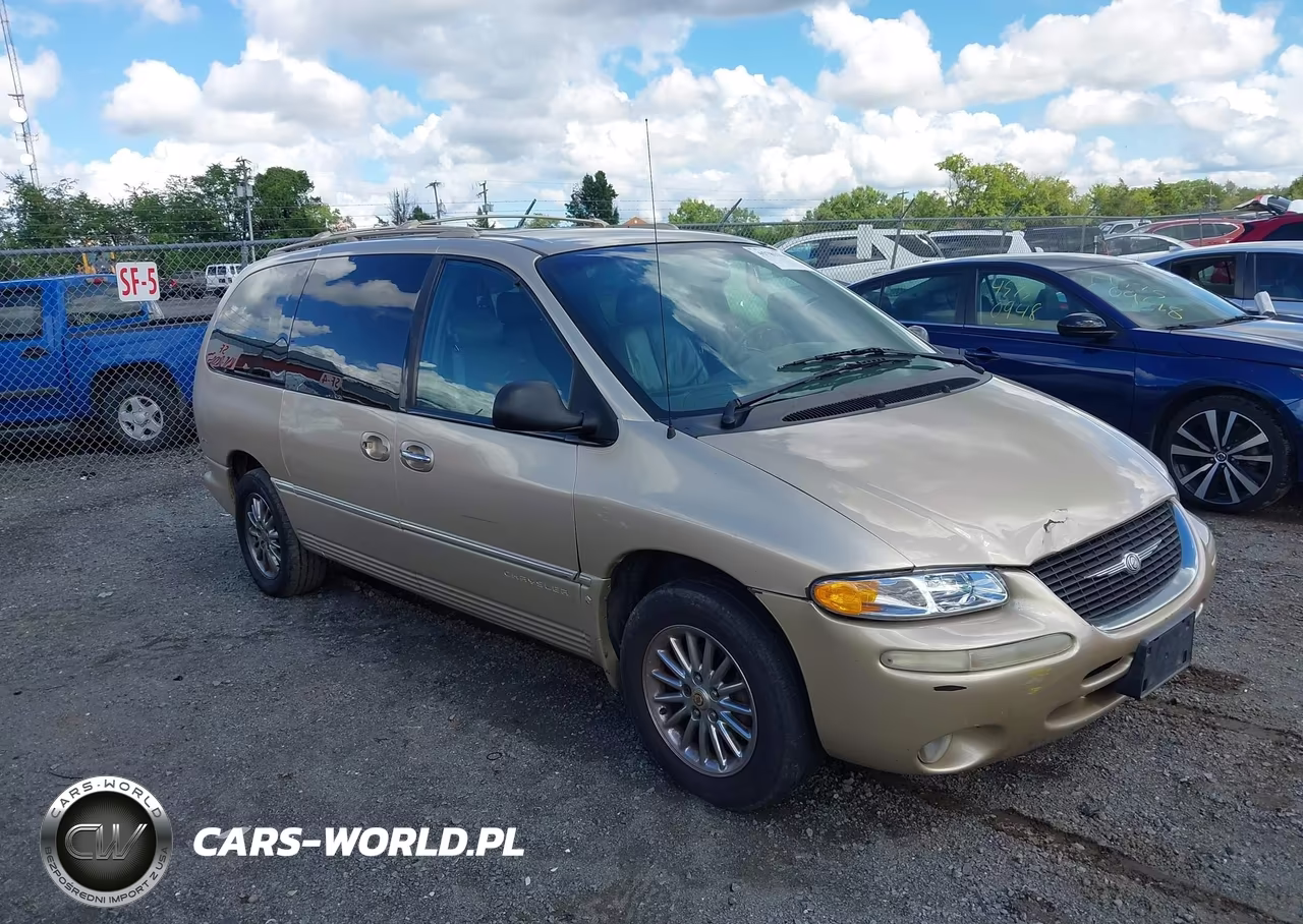 2000 Chrysler Town & Country Limited