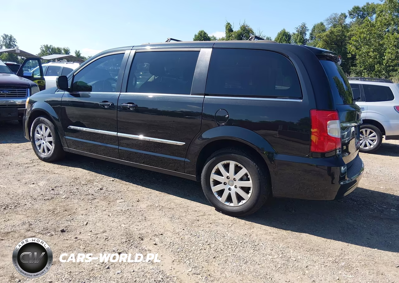 2014 Chrysler Town & Country Touring VIN:2C4RC1BG0ER408249 - 3