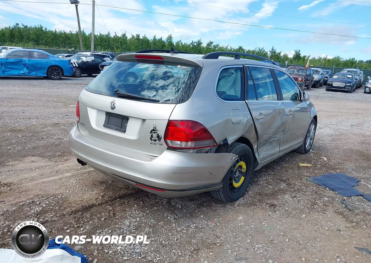 2013 Volkswagen Jetta Sportwagen 2.5L Se VIN:3VWPP7AJ1DM605378 - 4