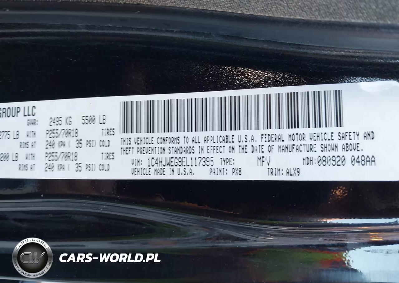 2014 Jeep Wrangler Unlimited Sahara VIN:1C4HJWEG9EL117395 - 9
