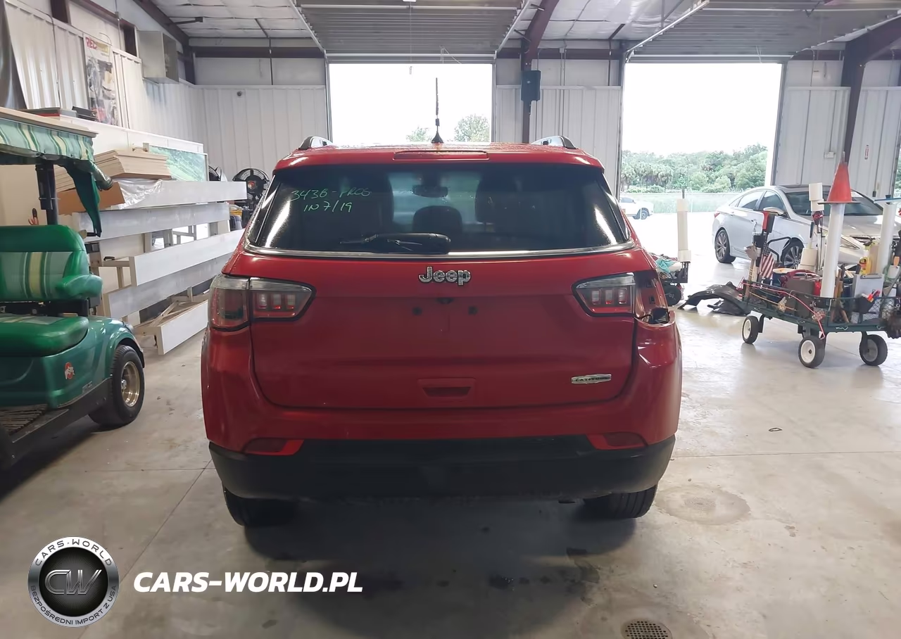2018 Jeep Compass Sun And Wheel Fwd VIN:3C4NJCBB1JT469508 - 17